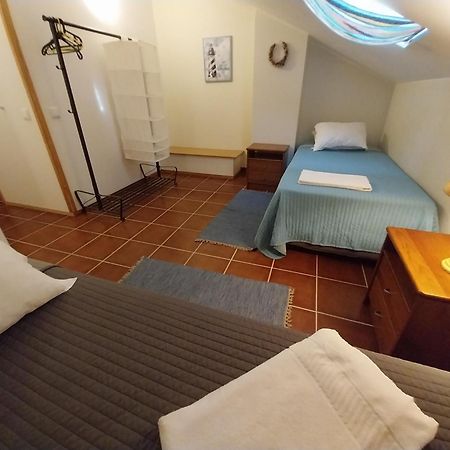 Supertubos Beach Hostel Atouguia Da Baleia Kültér fotó