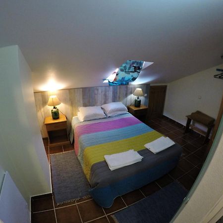Supertubos Beach Hostel Atouguia Da Baleia Kültér fotó