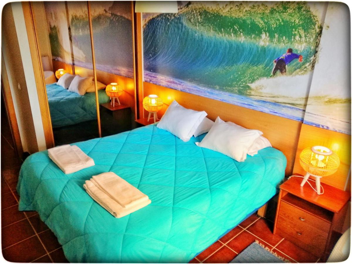 Supertubos Beach Hostel Atouguia Da Baleia Kültér fotó