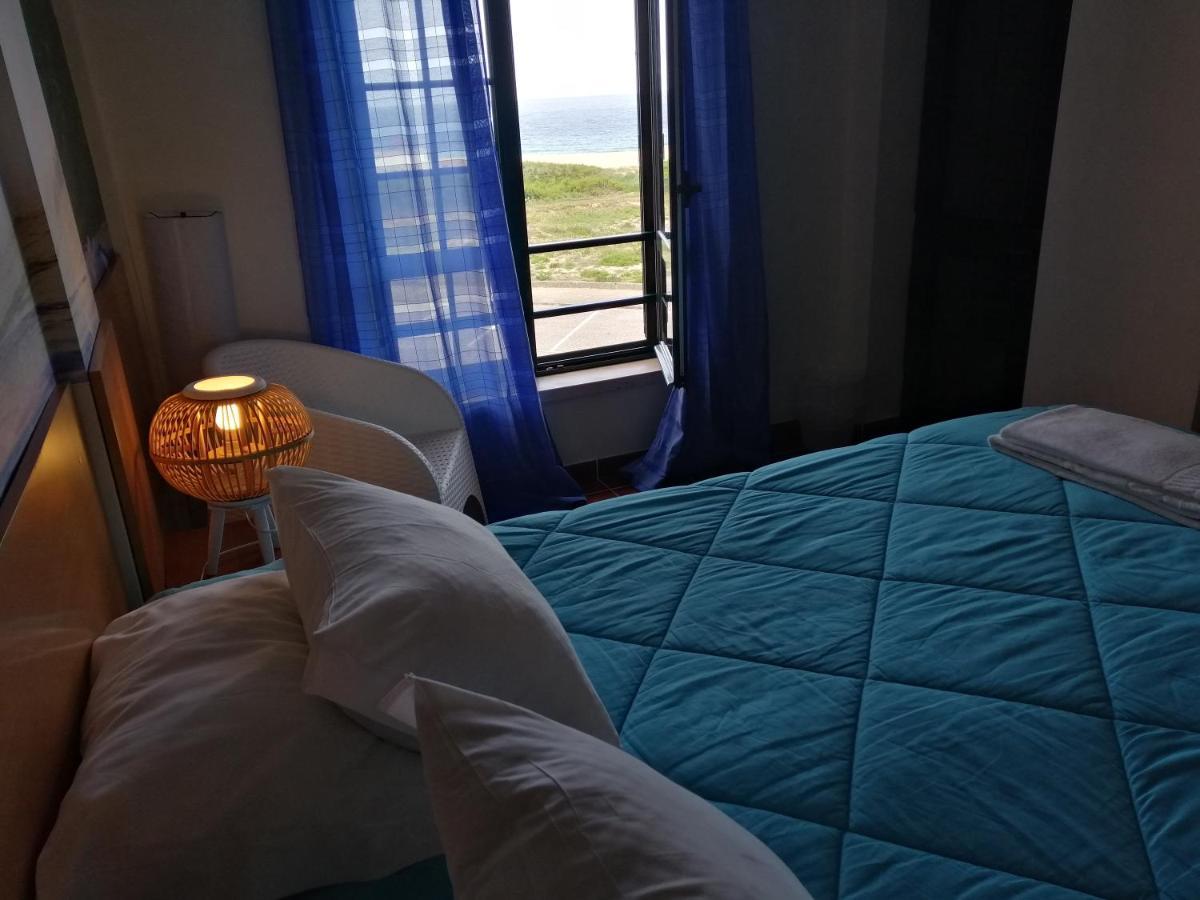 Supertubos Beach Hostel Atouguia Da Baleia Kültér fotó