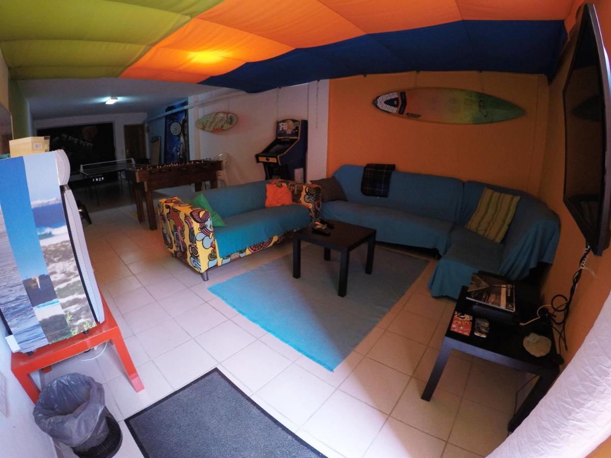 Supertubos Beach Hostel Atouguia Da Baleia Kültér fotó