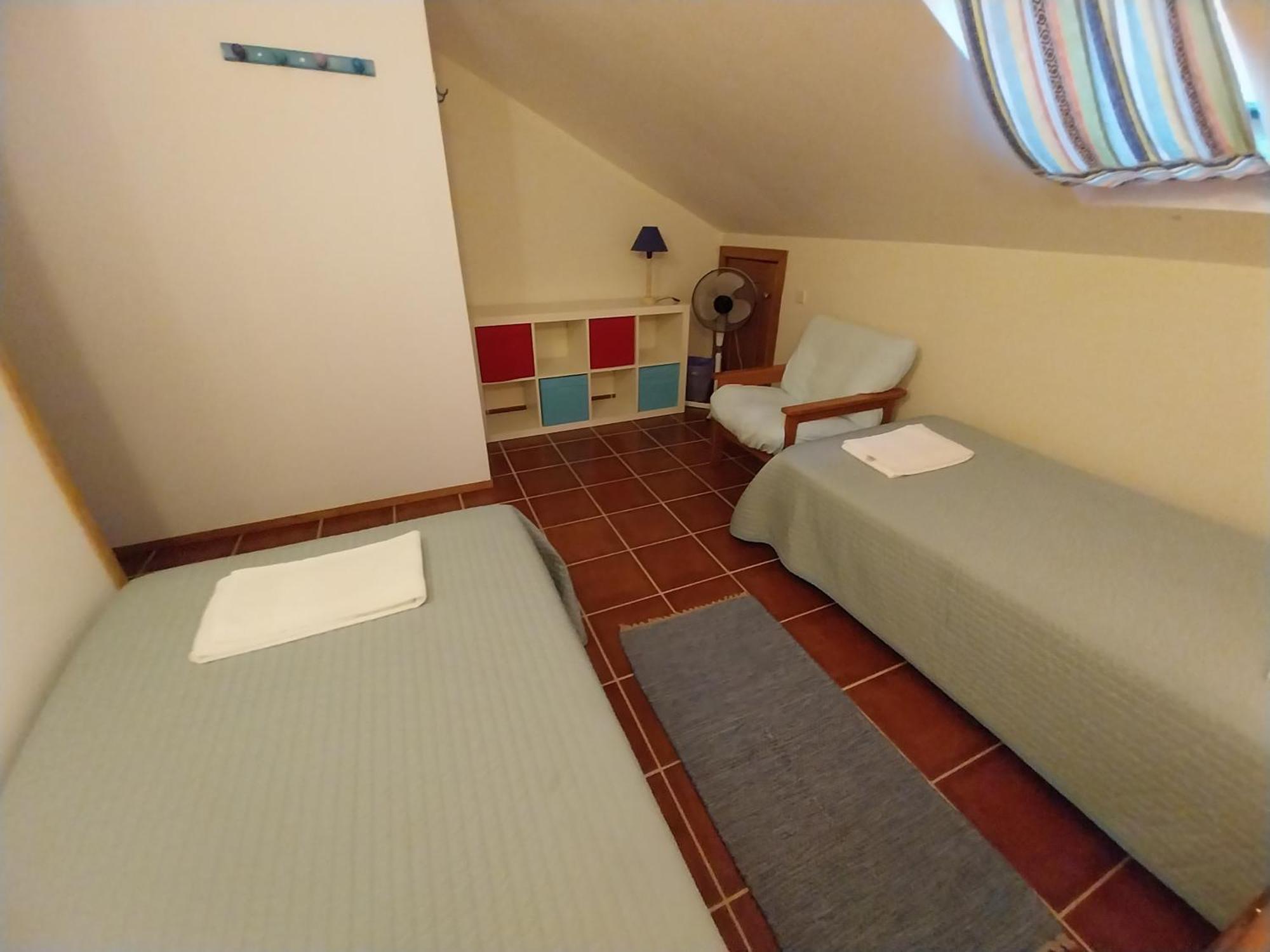 Supertubos Beach Hostel Atouguia Da Baleia Kültér fotó