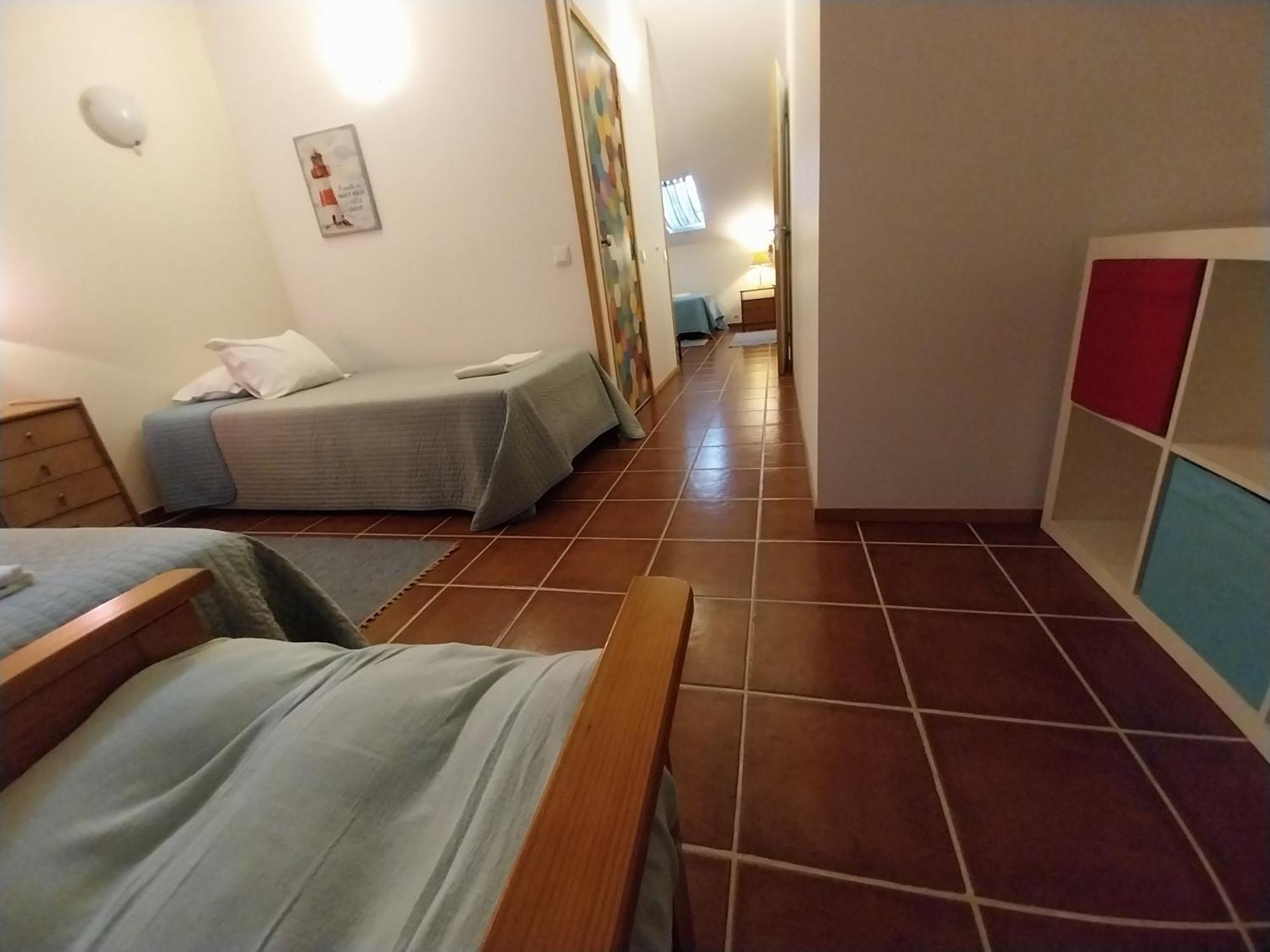 Supertubos Beach Hostel Atouguia Da Baleia Kültér fotó