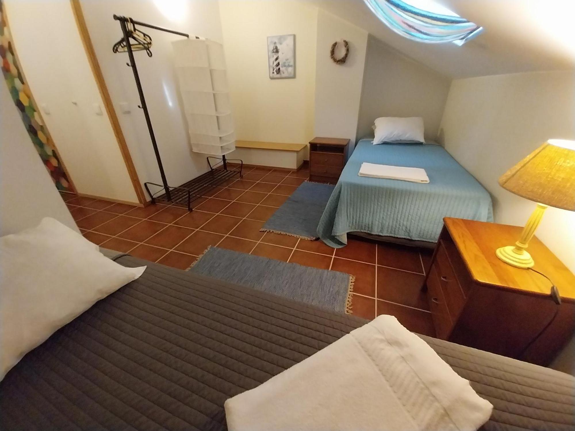 Supertubos Beach Hostel Atouguia Da Baleia Kültér fotó