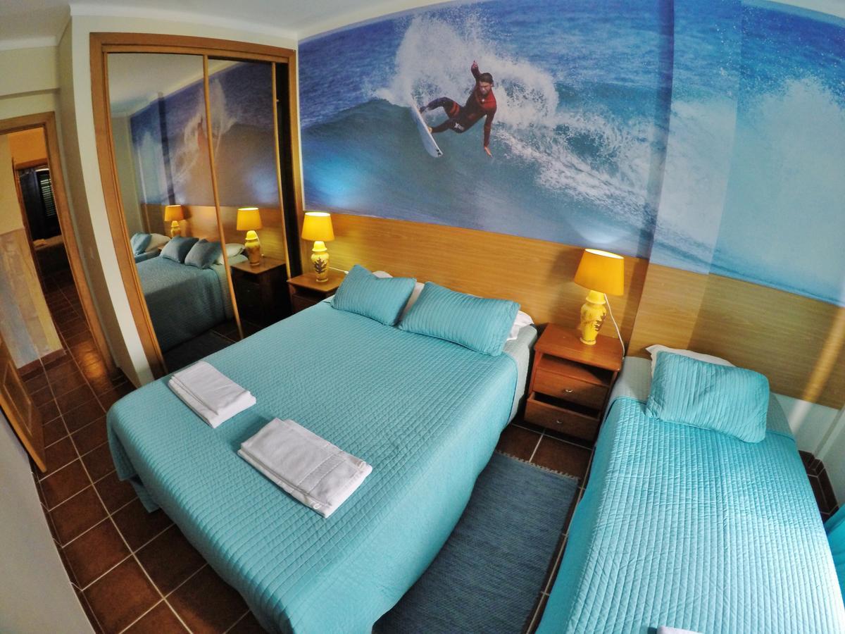 Supertubos Beach Hostel Atouguia Da Baleia Kültér fotó